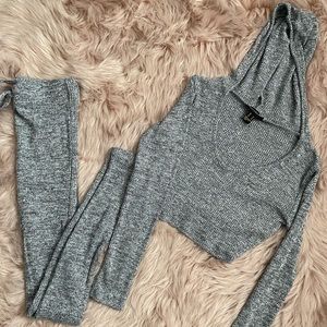 NWOT 2 PIECE LOUNGE SET